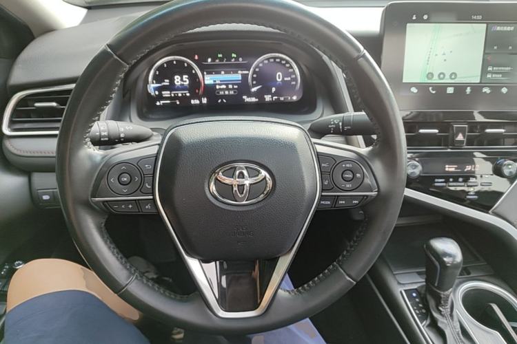 Used Toyota Camry 2021 2.5G Luxury Edition Steering Wheel