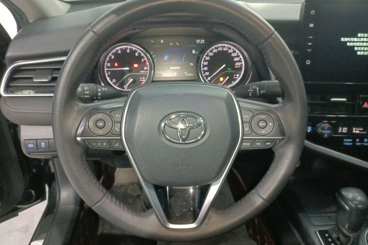 Used Toyota Camry 2021 2.0G Luxury Edition Steering Wheel