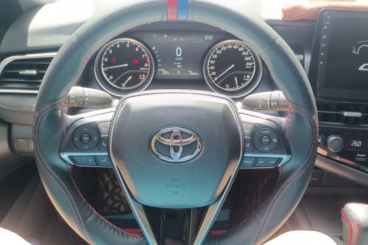 Used Toyota Camry 2021 2.0G Luxury Edition Steering Wheel