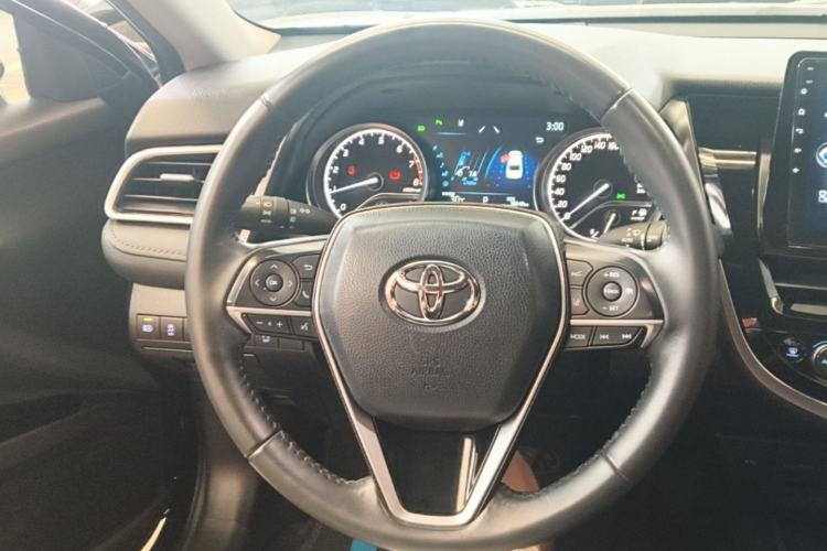 Used Toyota Camry 2021 2.0G Luxury Edition Steering Wheel