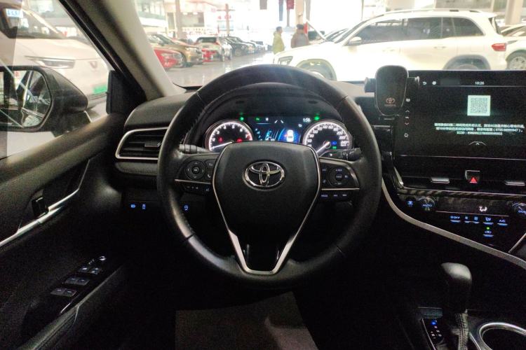 Used Toyota Camry 2021 2.0G Luxury Edition Steering Wheel