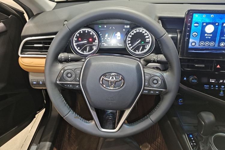 Used Toyota Camry 2021 2.0G Luxury Edition Steering Wheel