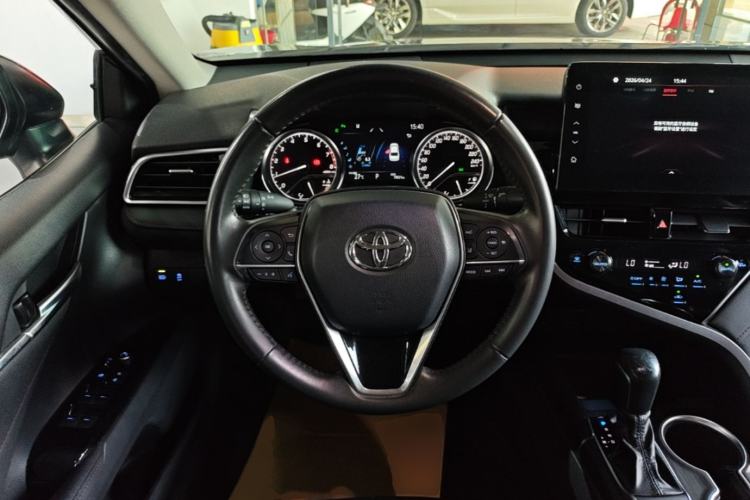 Used Toyota Camry 2021 2.0G Luxury Edition Steering Wheel