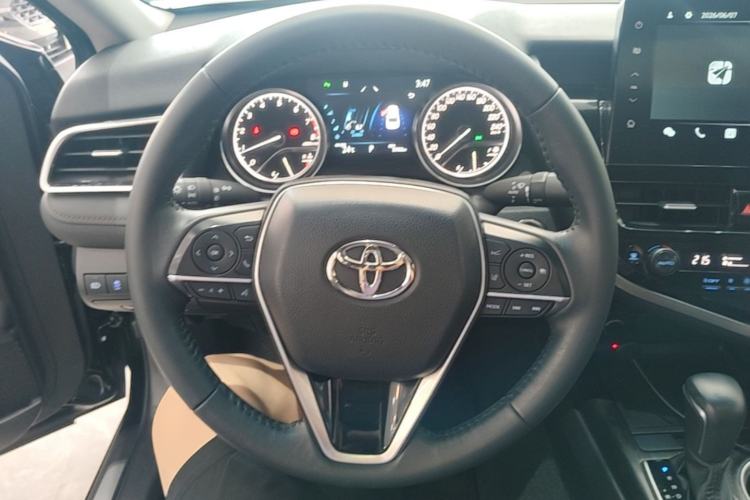 Used Toyota Camry 2021 2.0G Luxury Edition Steering Wheel