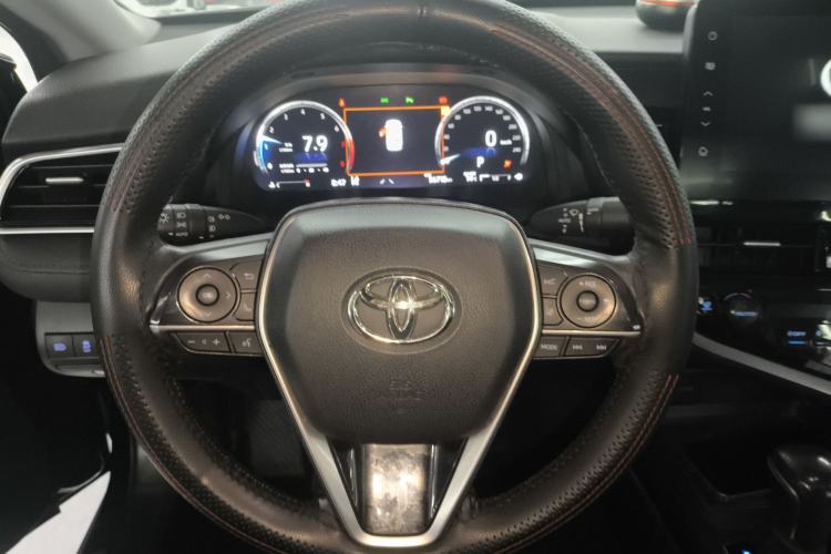 Used Toyota Camry 2021 2.5G Luxury Edition Steering Wheel