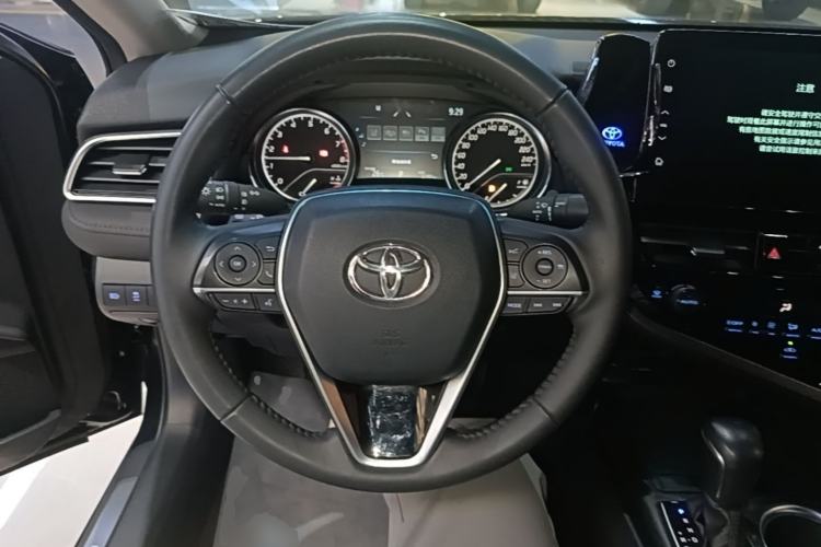 Used Toyota Camry 2021 2.0G Luxury Edition Steering Wheel