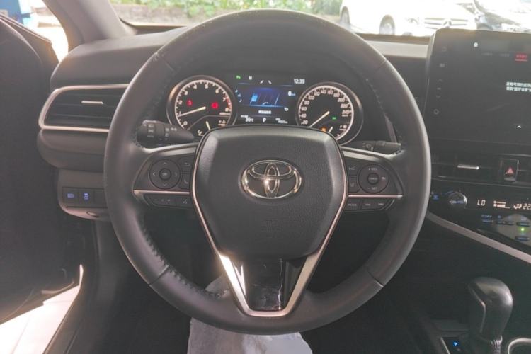 Used Toyota Camry 2021 2.0G Luxury Edition Steering Wheel
