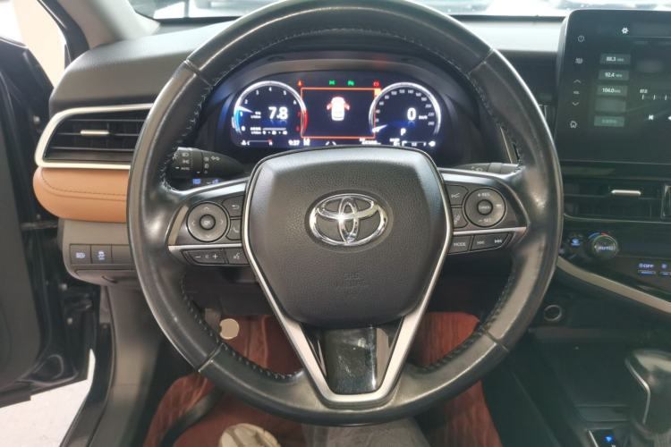 Used Toyota Camry 2021 2.5G Luxury Edition Steering Wheel