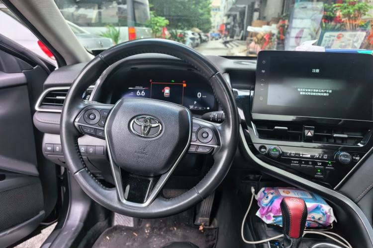 Used Toyota Camry 2021 2.5G Luxury Edition Steering Wheel