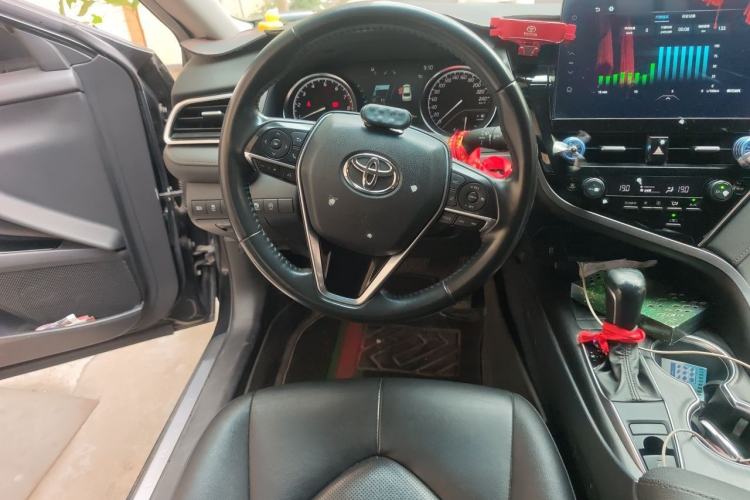 Used Toyota Camry 2021 2.0G Luxury Edition Steering Wheel