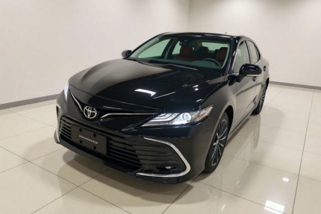 Ojetý Toyota Camry 2021 2.5G Luxury Edition