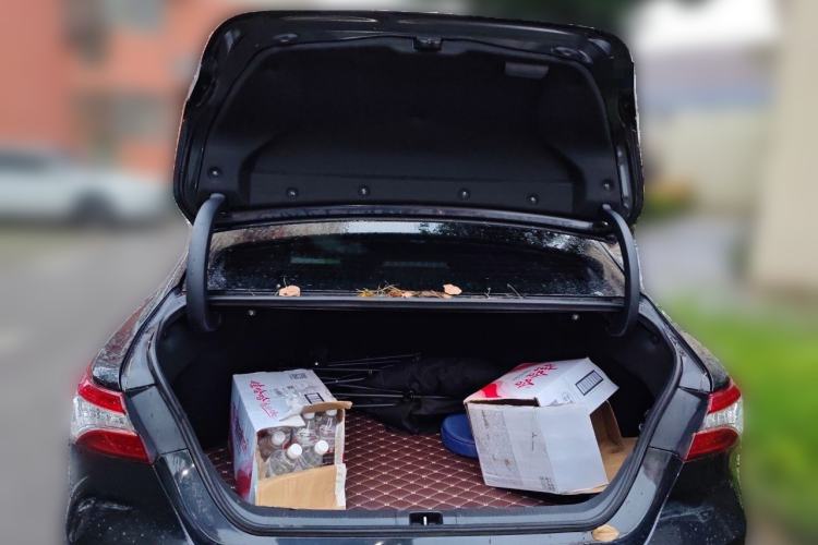 Used Toyota Camry 2021 2.5G Luxury Edition Trunk