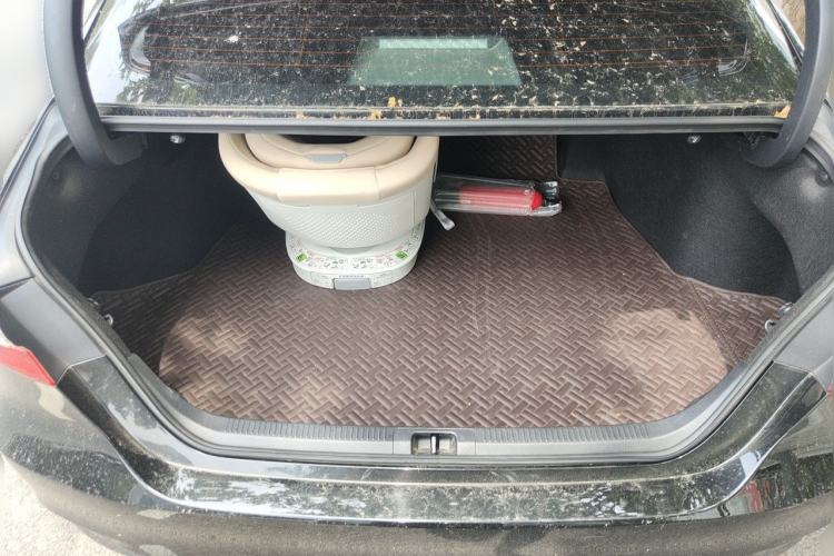 Used Toyota Camry 2021 2.5G Luxury Edition Trunk