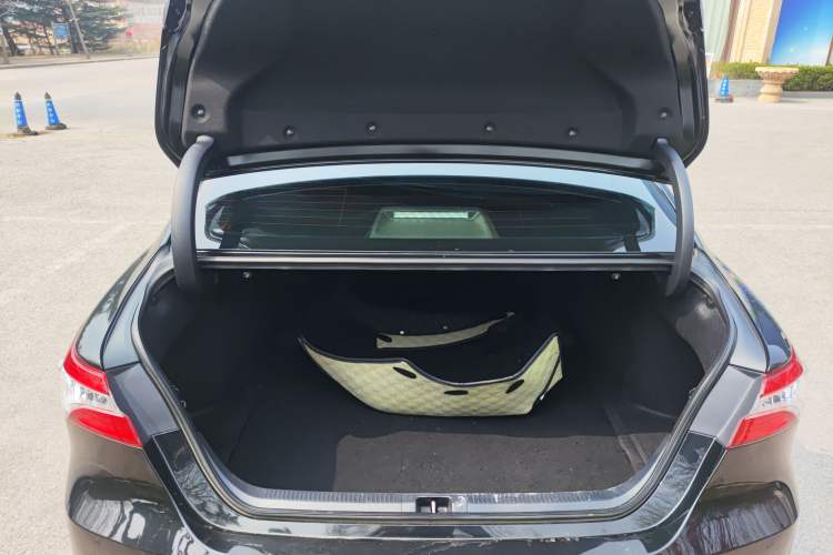 Used Toyota Camry 2021 Dual-Motor 2.5HG Luxury Edition Trunk