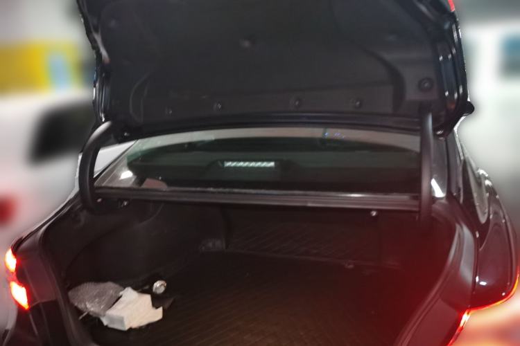 Used Toyota Camry 2021 2.0G Luxury Edition Trunk