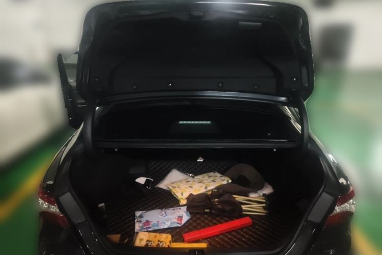 Used Toyota Camry 2021 2.0G Luxury Edition Trunk