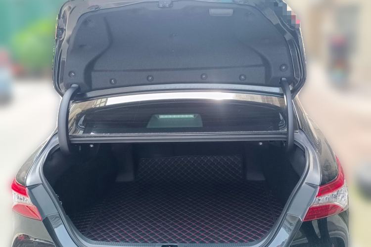 Used Toyota Camry 2021 2.0G Luxury Edition Trunk