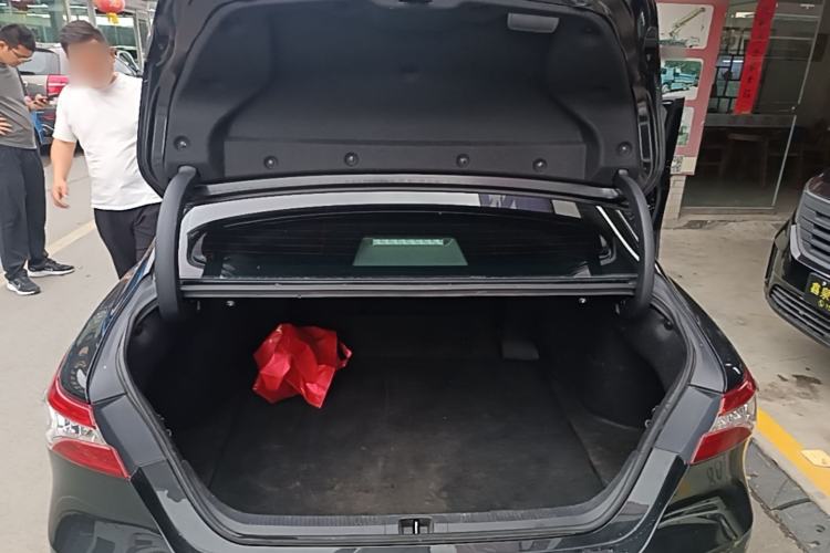 Used Toyota Camry 2021 2.0G Luxury Edition Trunk