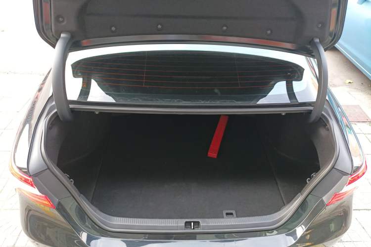 Used Toyota Camry 2021 2.5S Fēngshàng Edition Trunk