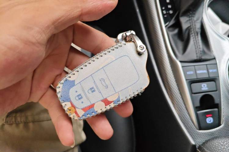 Used Toyota Camry 2021 2.5S Fēngshàng Edition Vehicle Key