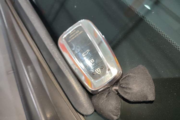 Used Toyota Camry 2021 2.0G Luxury Edition Vehicle Key
