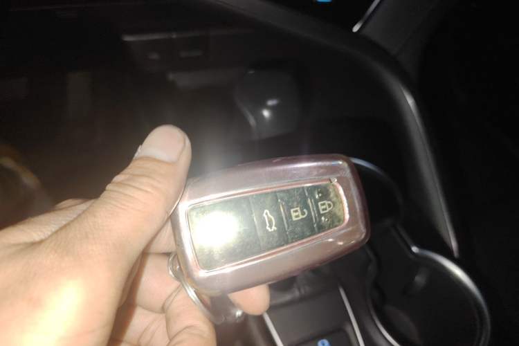 Used Toyota Camry 2021 2.0G Luxury Edition Vehicle Key