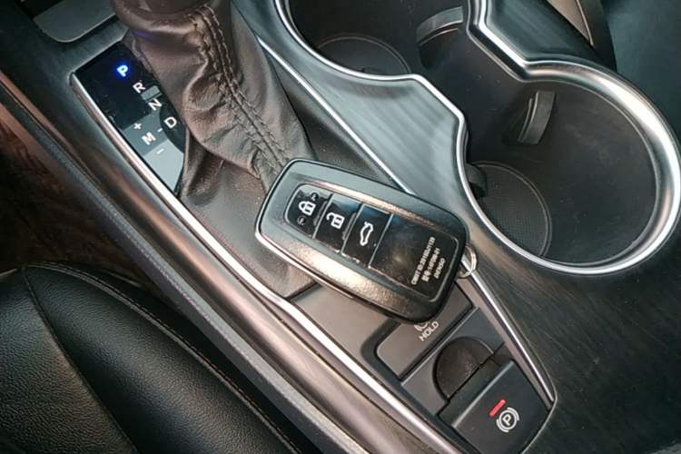 Used Toyota Camry 2021 2.0G Luxury Edition Vehicle Key