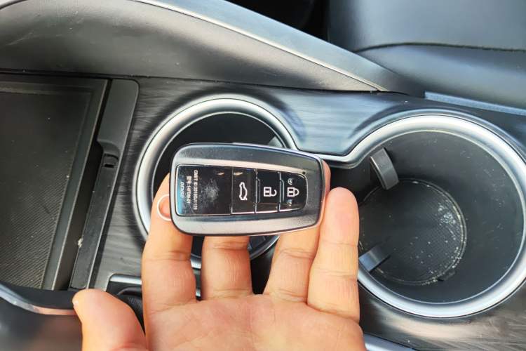 Used Toyota Camry 2021 Dual-Motor 2.5HG Luxury Edition Vehicle Key