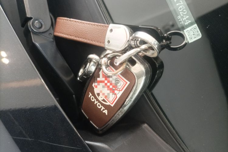 Used Toyota Camry 2021 2.0G Luxury Edition Vehicle Key