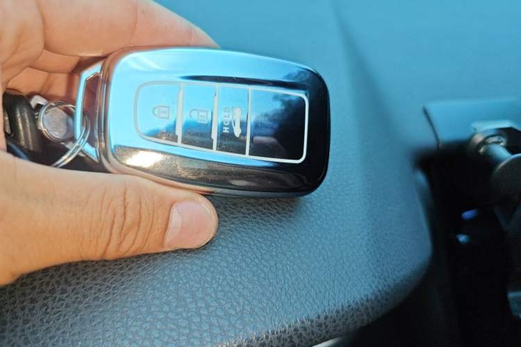 Used Toyota Camry 2021 Dual-Motor 2.5 HGVP Leading Edition Vehicle Key