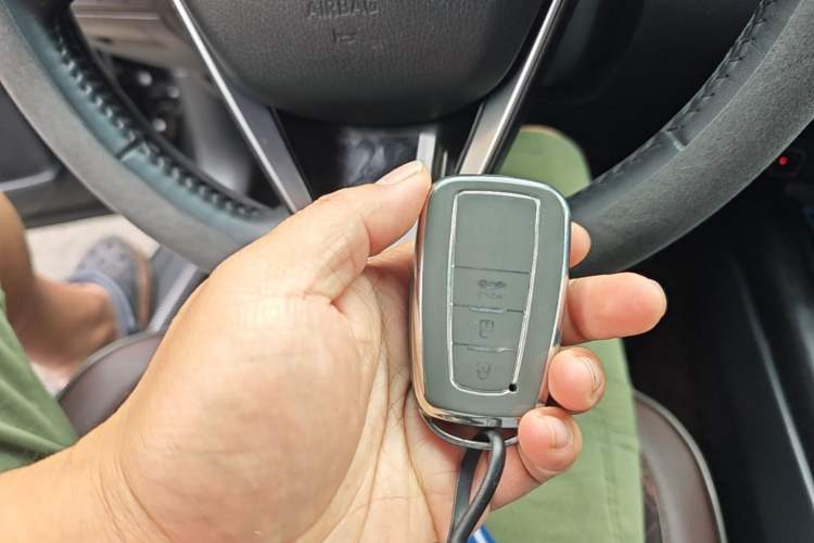 Used Toyota Camry 2021 Dual-Motor 2.5HG Luxury Edition Vehicle Key