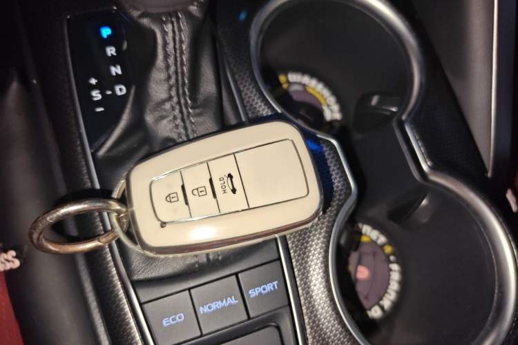 Used Toyota Camry 2021 2.5S Fēngshàng Edition Vehicle Key