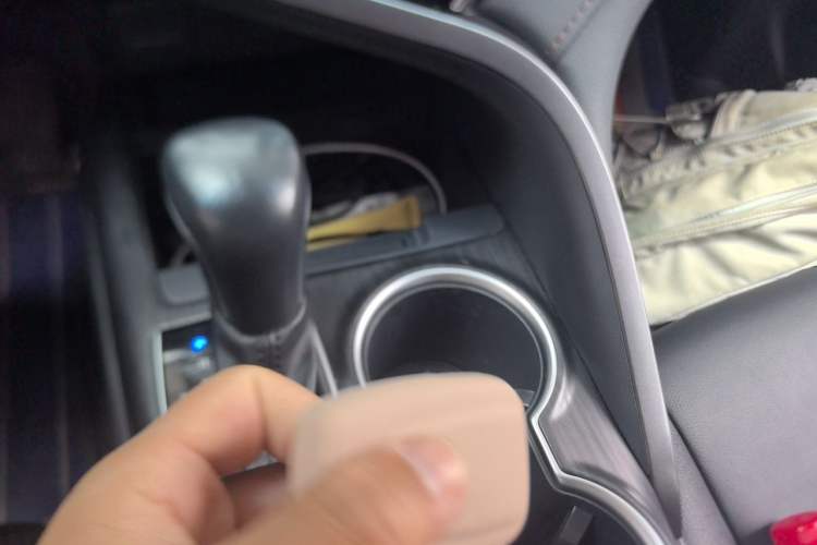Used Toyota Camry 2021 2.0G Luxury Edition Vehicle Key