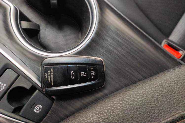 Used Toyota Camry 2021 2.0G Luxury Edition Vehicle Key