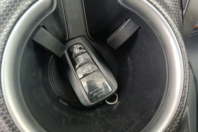Used Toyota Camry 2021 2.0S FENGSHANG Edition Vehicle Key