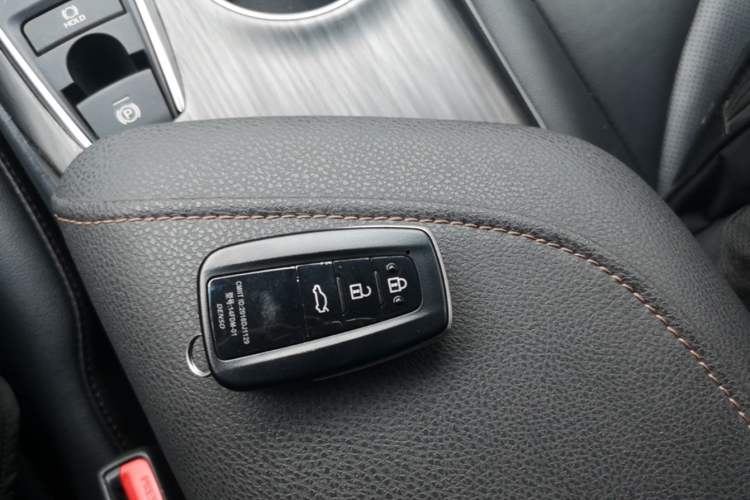 Used Toyota Camry 2021 2.0G Luxury Edition Vehicle Key