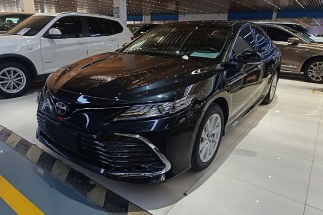 Ojetý Toyota Camry 2021 2.0G Luxury Edition