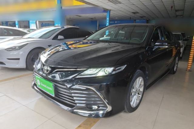 Ojetý Toyota Camry 2021 2.0G Luxury Edition
