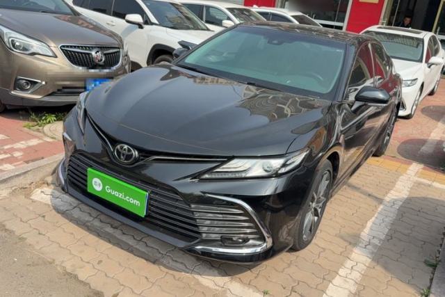 Ojetý Toyota Camry 2021 2.5G Luxury Edition