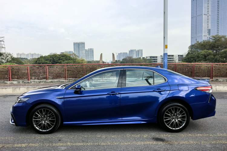 Used Toyota Camry 2021 Dual-Motor 2.5HS Fēngshàng Edition Exterior 11