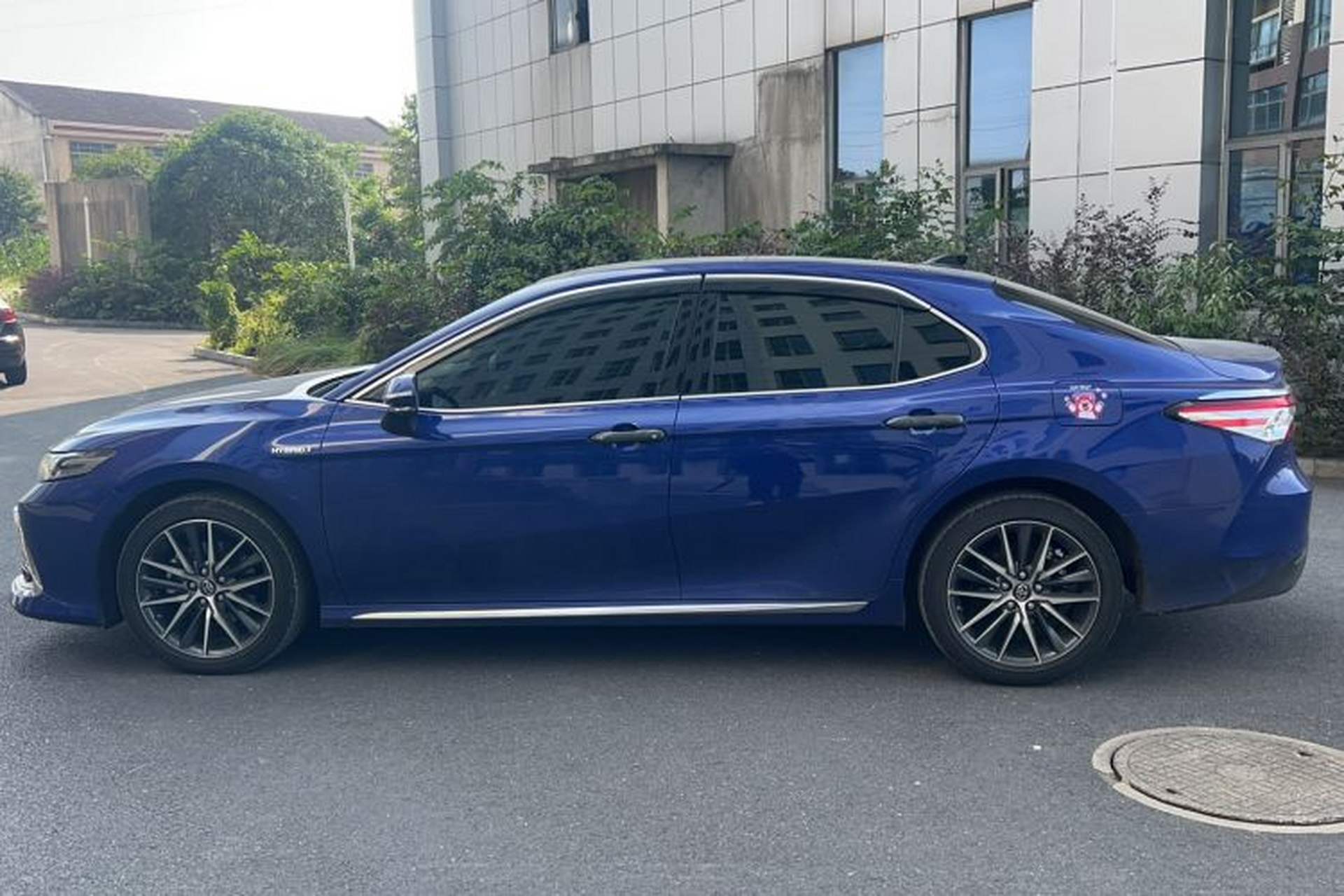Used Toyota Camry 2021 Dual-Motor 2.5HQ Flagship Edition Exterior 5