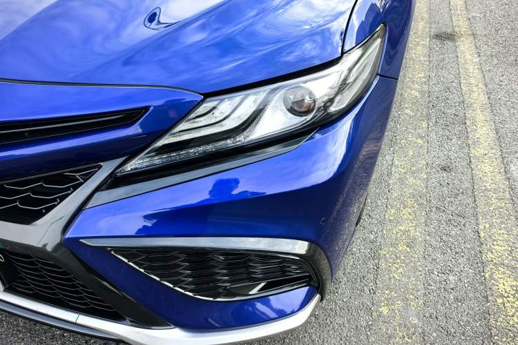 Used Toyota Camry 2021 Dual-Motor 2.5HS Fēngshàng Edition Exterior 7