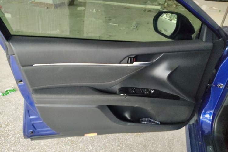 Used Toyota Camry 2021 Dual-Motor 2.5HG Luxury Edition Interior 7