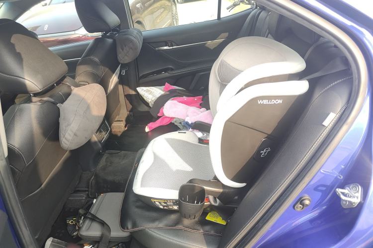 Used Toyota Camry 2021 Dual-Motor 2.5HS Fēngshàng Edition Left Rear Seat