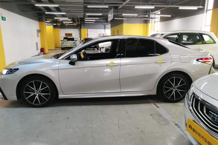 Used Toyota Camry 2021 2.5S Fēngshàng Edition Exterior 3