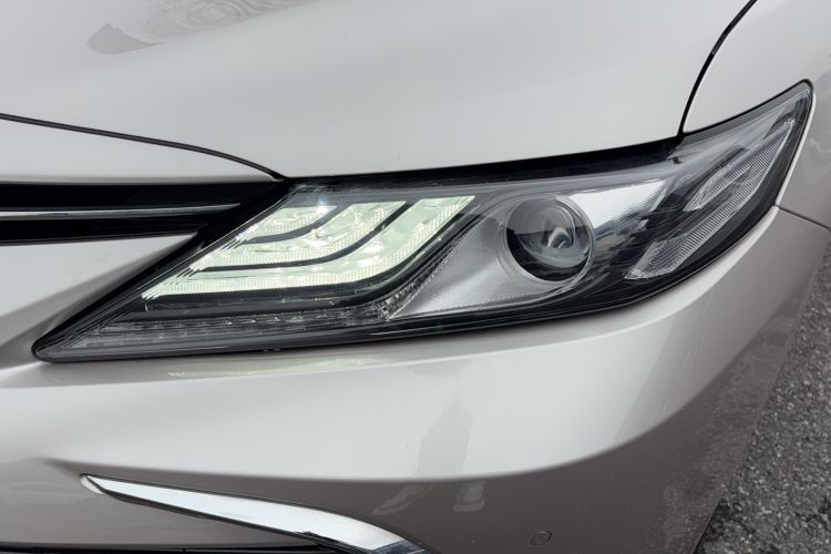 Used Toyota Camry 2021 2.0G Luxury Edition Exterior 3