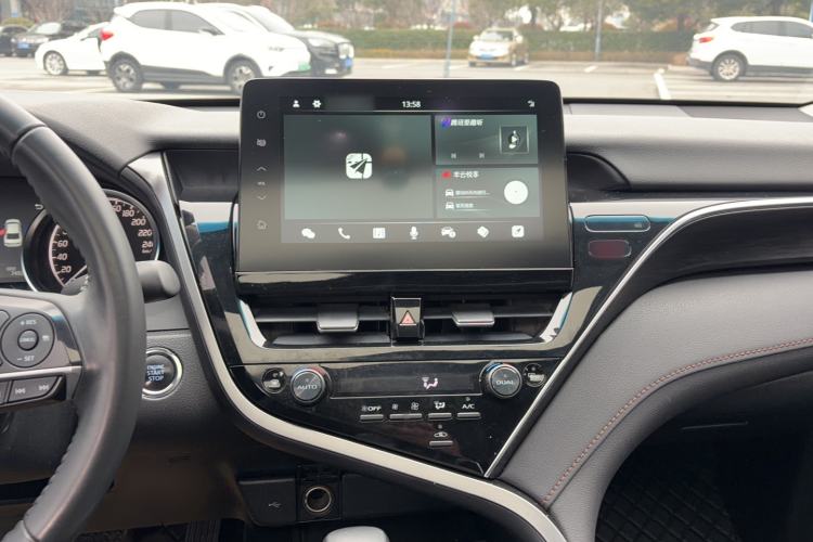 Used Toyota Camry 2021 2.0G Luxury Edition Interior 2