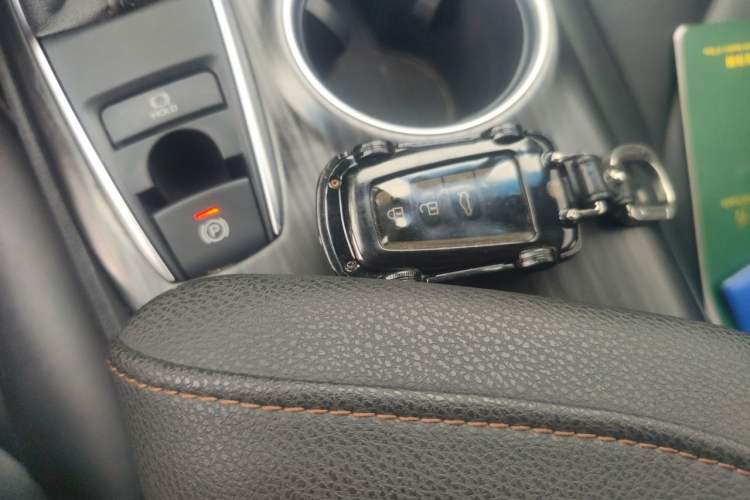 Used Toyota Camry 2021 2.0G Luxury Edition Vehicle Key