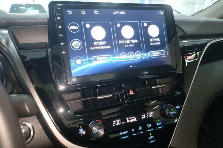 Used Toyota Camry 2021 2.5G Luxury Edition Audio And AC Panel