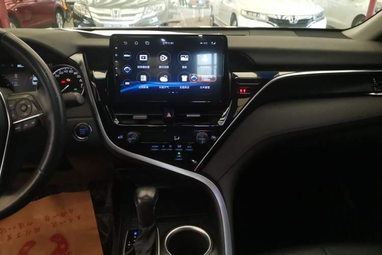 Used Toyota Camry 2021 2.0G Luxury Edition Audio And AC Panel